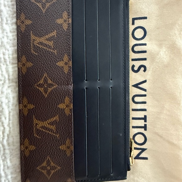 Louis Vuitton Brown and Gold Monogram Pouch - Picture 1 of 5